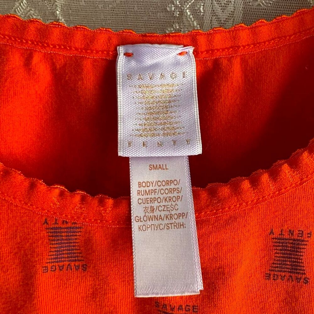 Savage-X-Fenty Orange Pajamas Set - Picture 8 of 8